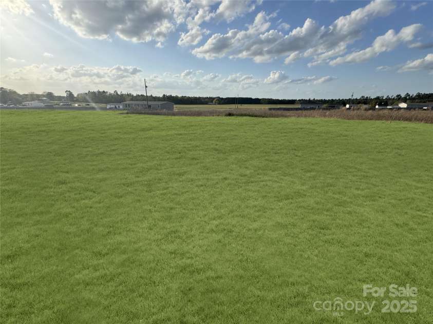 208 Steen Road, Mount Croghan, SC 29727.  MLS# CAR4243257, YatesRealty ID 4751. 