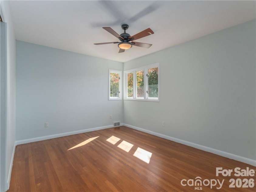 26 Grimball Drive, Waynesville, NC 28786.  MLS# CAR4417619, YatesRealty ID 47510. 