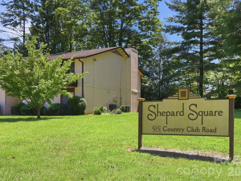 71 Shepard Square, Brevard, NC 28712.  MLS# CAR4418283, YatesRealty ID 47511. 