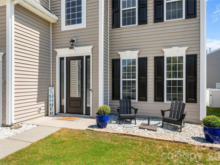 3304 Brackhill Street, Davidson, NC 28036.  MLS# CAR4417056, YatesRealty ID 47512. 