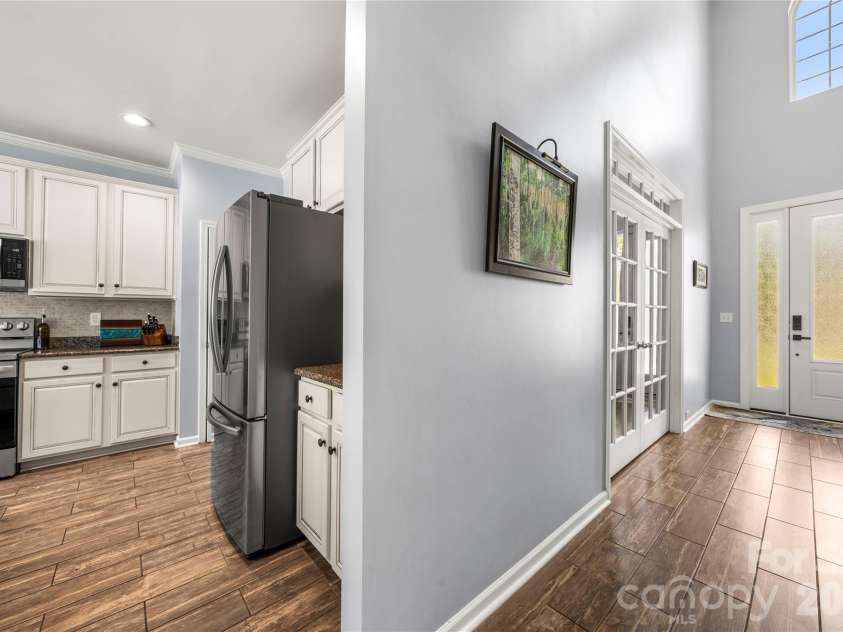 3304 Brackhill Street, Davidson, NC 28036.  MLS# CAR4417056, YatesRealty ID 47512. 