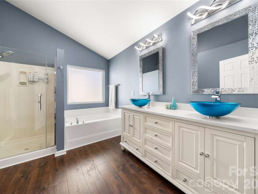 3304 Brackhill Street, Davidson, NC 28036.  MLS# CAR4417056, YatesRealty ID 47512. 