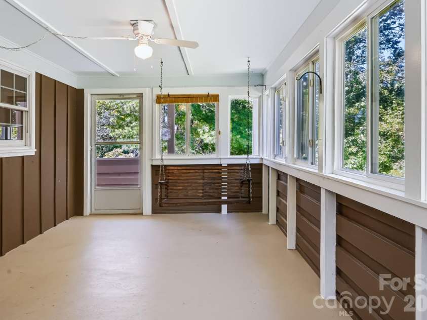 209 White Pine Drive, Asheville, NC 28805.  MLS# CAR4418056, YatesRealty ID 47514. 