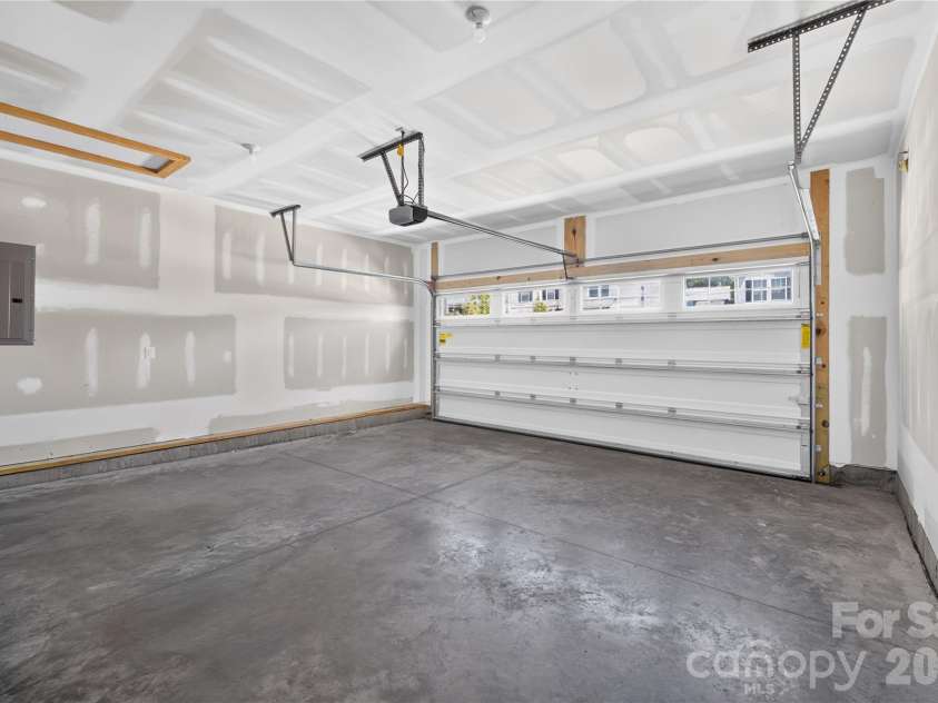 830 Scotch Meadows Loop, Monroe, NC 28110.  MLS# CAR4419269, YatesRealty ID 47515. 