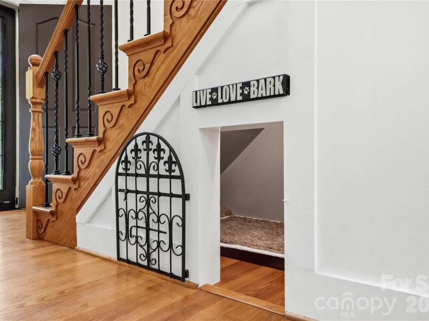 2505 Mountain Folk Lane, Waxhaw, NC 28173.  MLS# CAR4414294, YatesRealty ID 47516. 