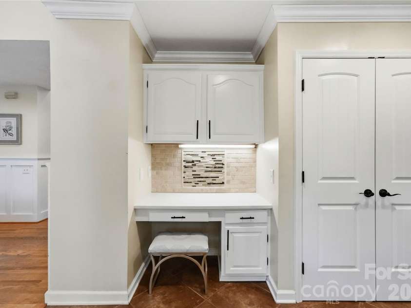 2505 Mountain Folk Lane, Waxhaw, NC 28173.  MLS# CAR4414294, YatesRealty ID 47516. 