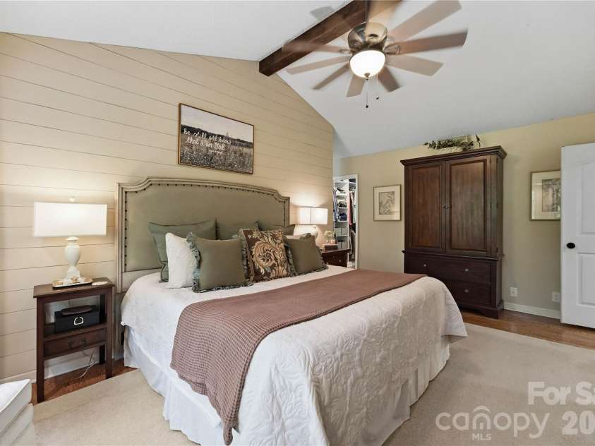 2505 Mountain Folk Lane, Waxhaw, NC 28173.  MLS# CAR4414294, YatesRealty ID 47516. 