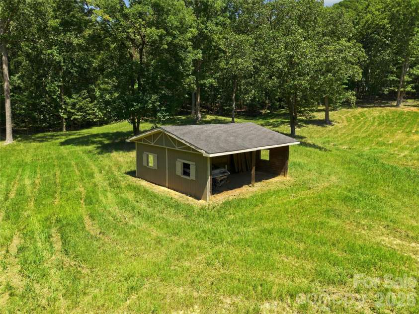 2505 Mountain Folk Lane, Waxhaw, NC 28173.  MLS# CAR4414294, YatesRealty ID 47516. 