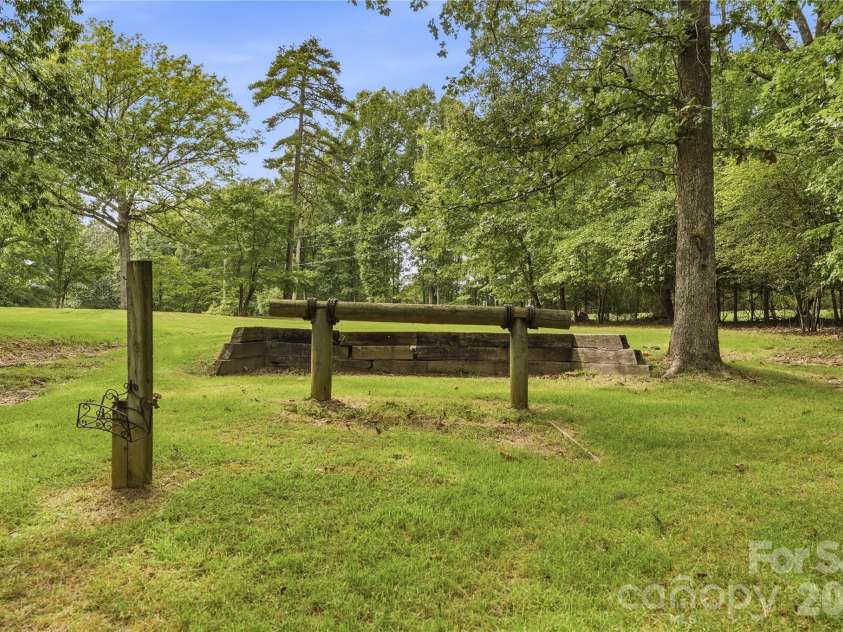 2505 Mountain Folk Lane, Waxhaw, NC 28173.  MLS# CAR4414294, YatesRealty ID 47516. 