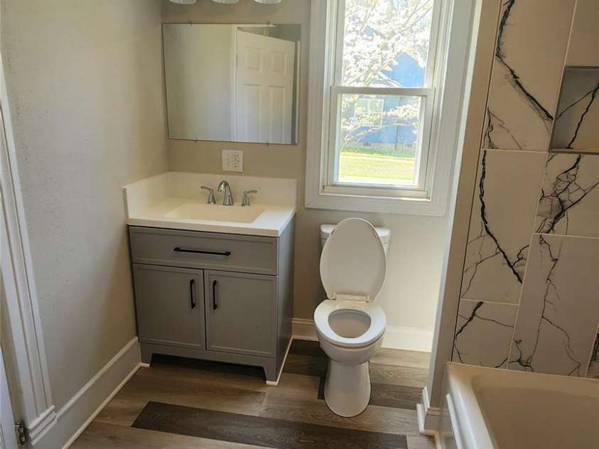 510 Yadkin Avenue, Spencer, NC 28159.  MLS# CAR4244732, YatesRealty ID 4752. 