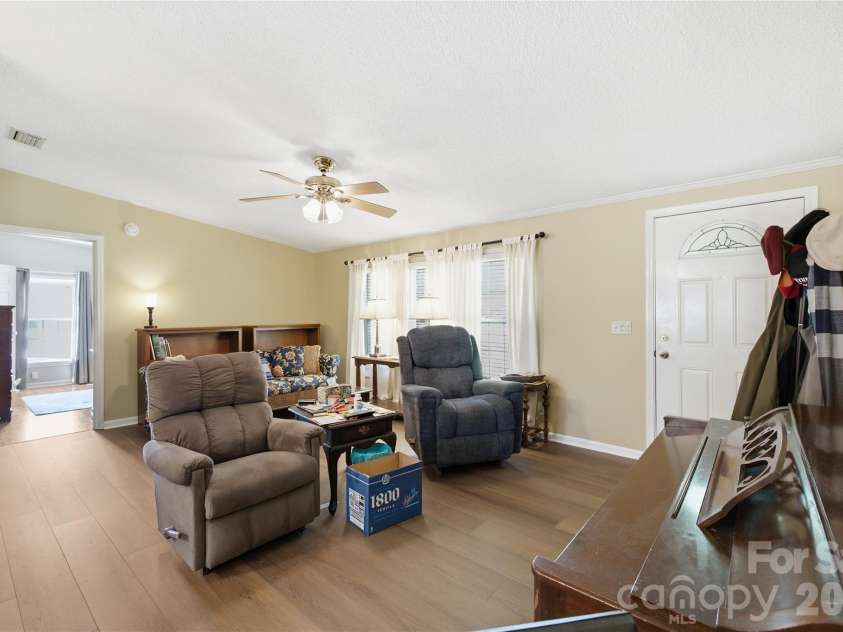 2185 Ridge Road, Salisbury, NC 28144.  MLS# CAR4418543, YatesRealty ID 47521. 