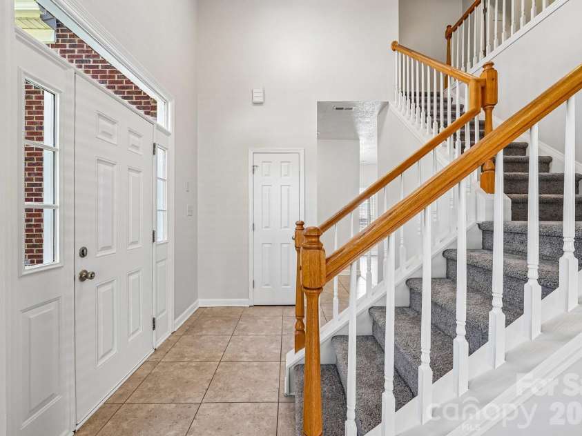 1916 Wilrose Place, Matthews, NC 28105.  MLS# CAR4417599, YatesRealty ID 47523. 