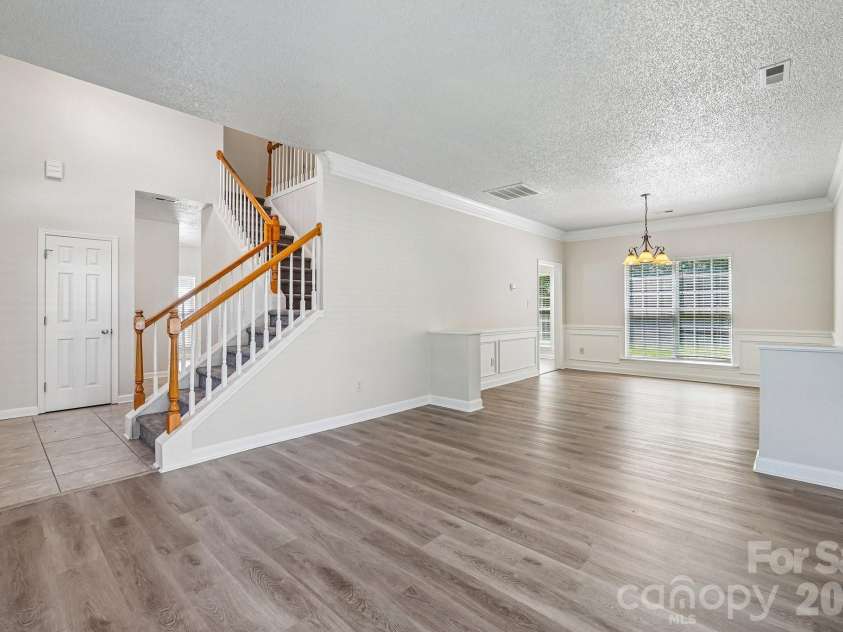 1916 Wilrose Place, Matthews, NC 28105.  MLS# CAR4417599, YatesRealty ID 47523. 