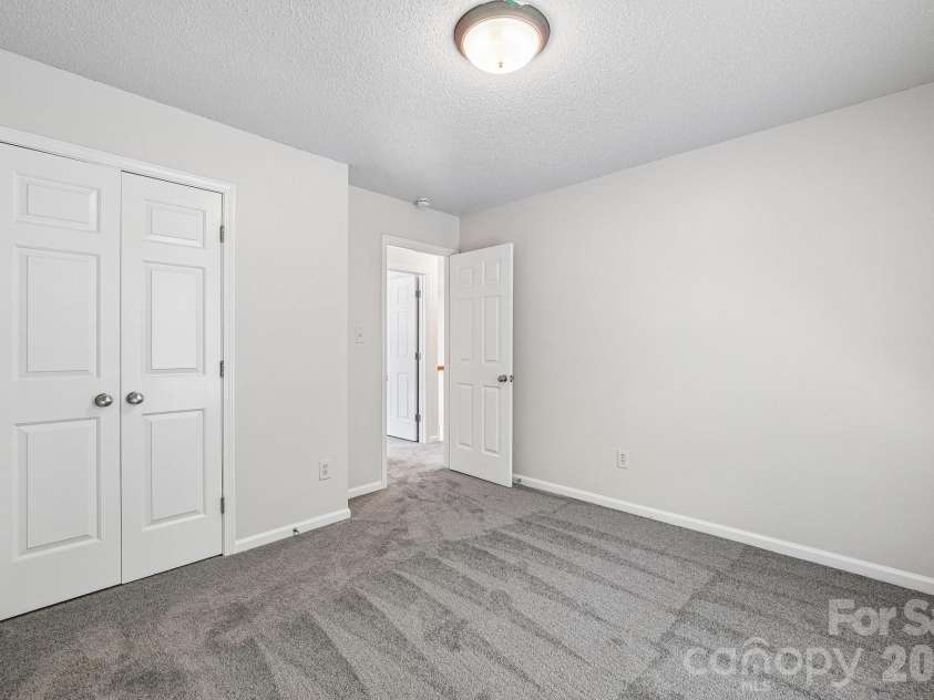 1916 Wilrose Place, Matthews, NC 28105.  MLS# CAR4417599, YatesRealty ID 47523. 