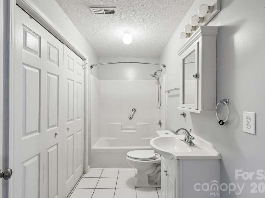 854 Highlander Court, Concord, NC 28025.  MLS# CAR4418771, YatesRealty ID 47524. 