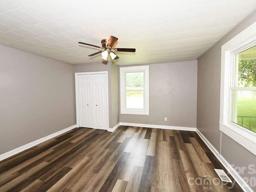 1632 C Avenue, Hickory, NC 28602.  MLS# CAR4413915, YatesRealty ID 47526. Bedroom