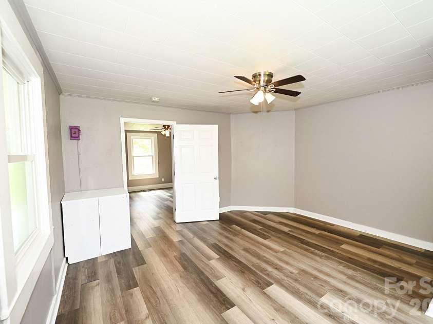 1632 C Avenue, Hickory, NC 28602.  MLS# CAR4413915, YatesRealty ID 47526. Bedroom