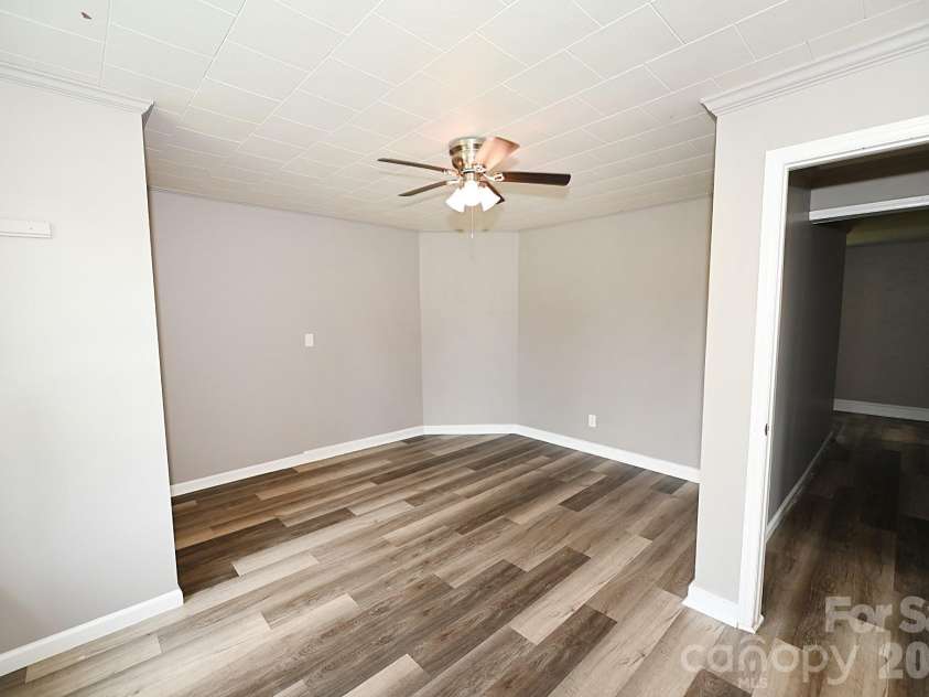 1632 C Avenue, Hickory, NC 28602.  MLS# CAR4413915, YatesRealty ID 47526. Bedroom
