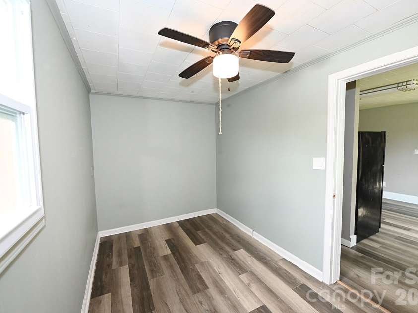 1632 C Avenue, Hickory, NC 28602.  MLS# CAR4413915, YatesRealty ID 47526. Office/ Flex Room
