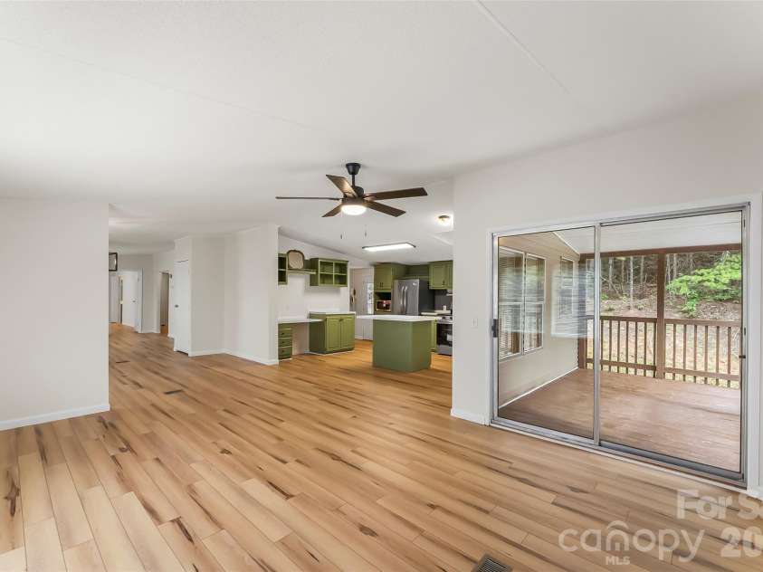 390 Stacy Hollow Drive, Marion, NC 28752.  MLS# CAR4419206, YatesRealty ID 47528. 