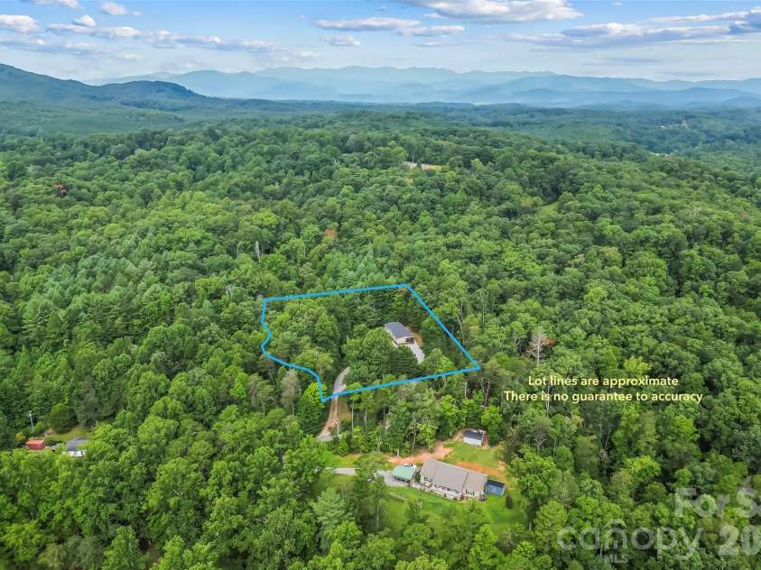 390 Stacy Hollow Drive, Marion, NC 28752.  MLS# CAR4419206, YatesRealty ID 47528. 