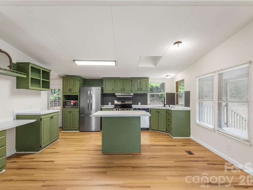 390 Stacy Hollow Drive, Marion, NC 28752.  MLS# CAR4419206, YatesRealty ID 47528. Kitchen