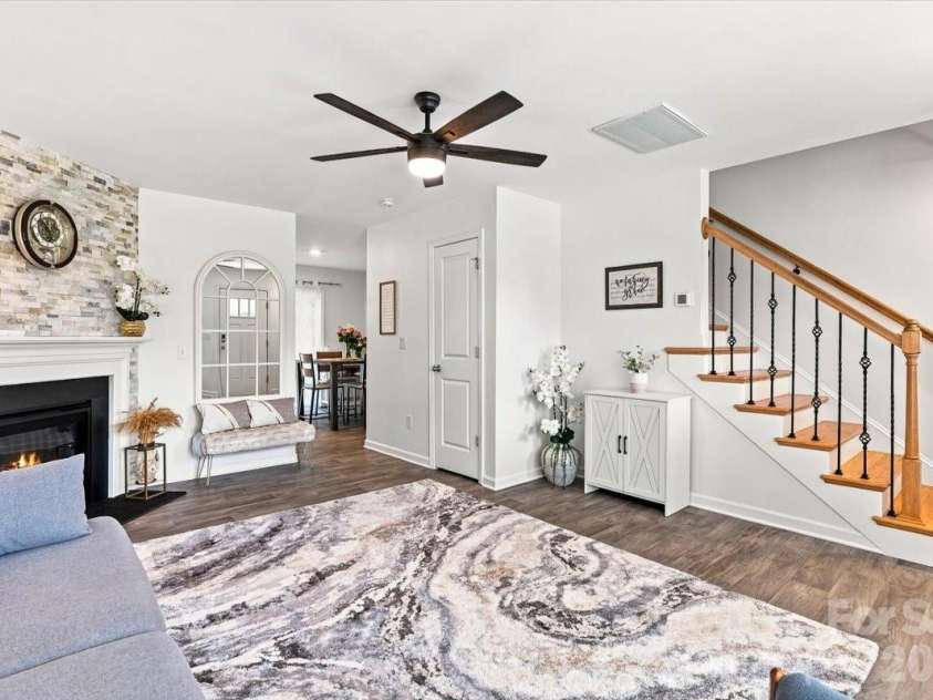 333 Oak Branch Road, Arden, NC 28704.  MLS# CAR4419270, YatesRealty ID 47529. 
