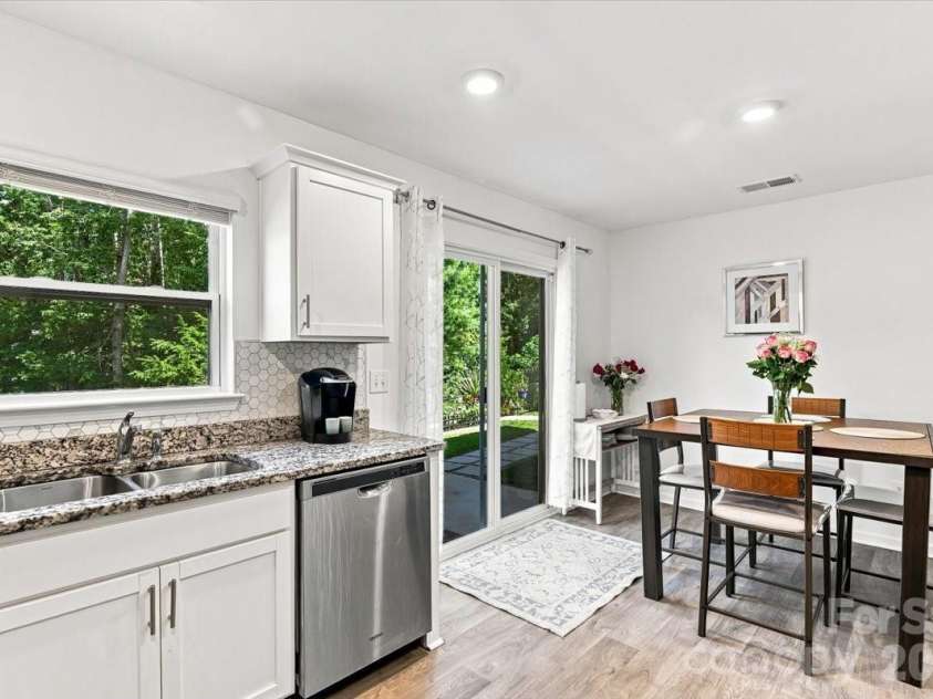 333 Oak Branch Road, Arden, NC 28704.  MLS# CAR4419270, YatesRealty ID 47529. 