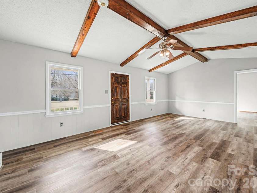 102 Roxie Lane, Belmont, NC 28012.  MLS# CAR4349587, YatesRealty ID 4753. 