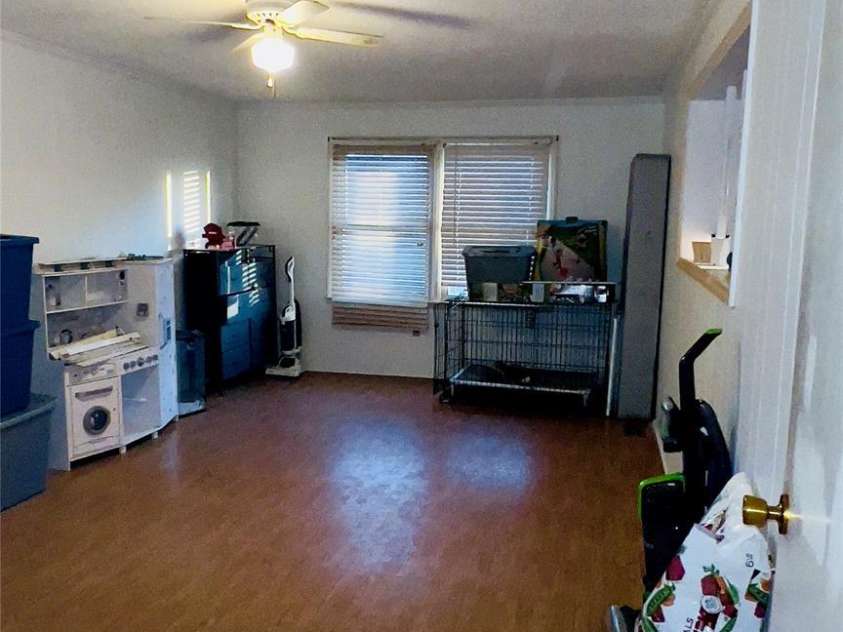 124 Riley Road, Dallas, NC 28034.  MLS# CAR4244655, YatesRealty ID 4753. Bonus room with endless possibilities!