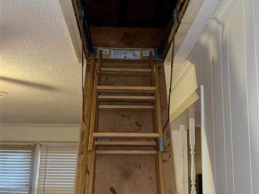 124 Riley Road, Dallas, NC 28034.  MLS# CAR4244655, YatesRealty ID 4753. Walk up attic!