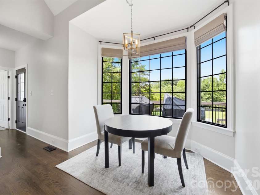 1002 Heather Glen Drive, Matthews, NC 28104.  MLS# CAR4418895, YatesRealty ID 47535. 