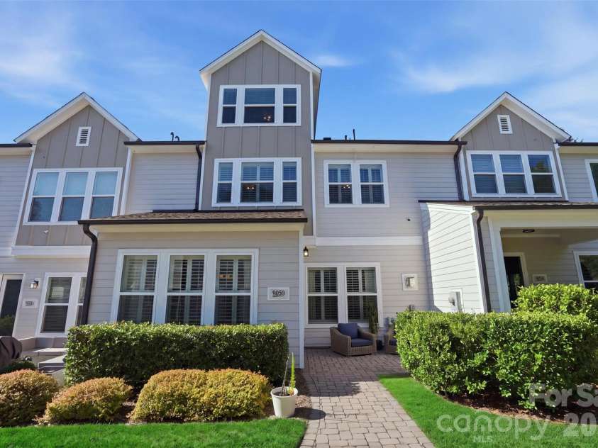 9030 Boling Green Drive, Charlotte, NC 28277.  MLS# CAR4417846, YatesRealty ID 47536. 