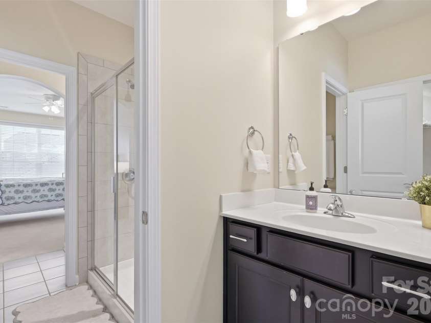 9030 Boling Green Drive, Charlotte, NC 28277.  MLS# CAR4417846, YatesRealty ID 47536. Jack and jill