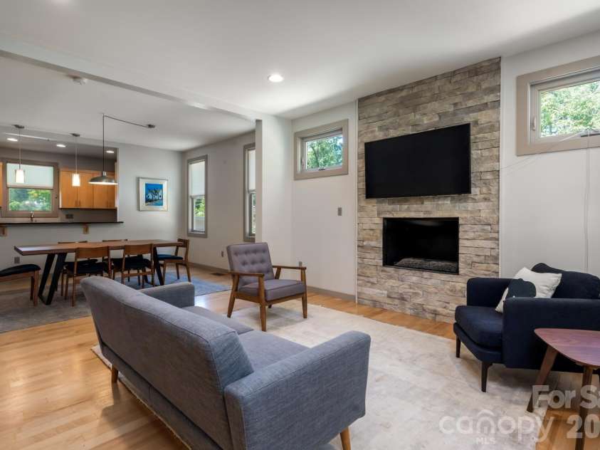 408 Old Haw Creek Road, Asheville, NC 28805.  MLS# CAR4406838, YatesRealty ID 47543. 
