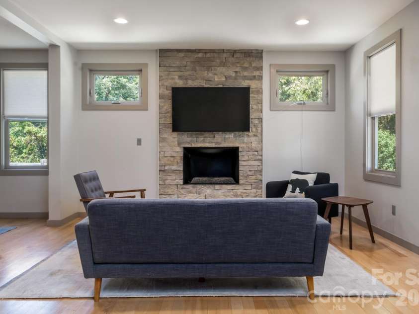 408 Old Haw Creek Road, Asheville, NC 28805.  MLS# CAR4406838, YatesRealty ID 47543. 