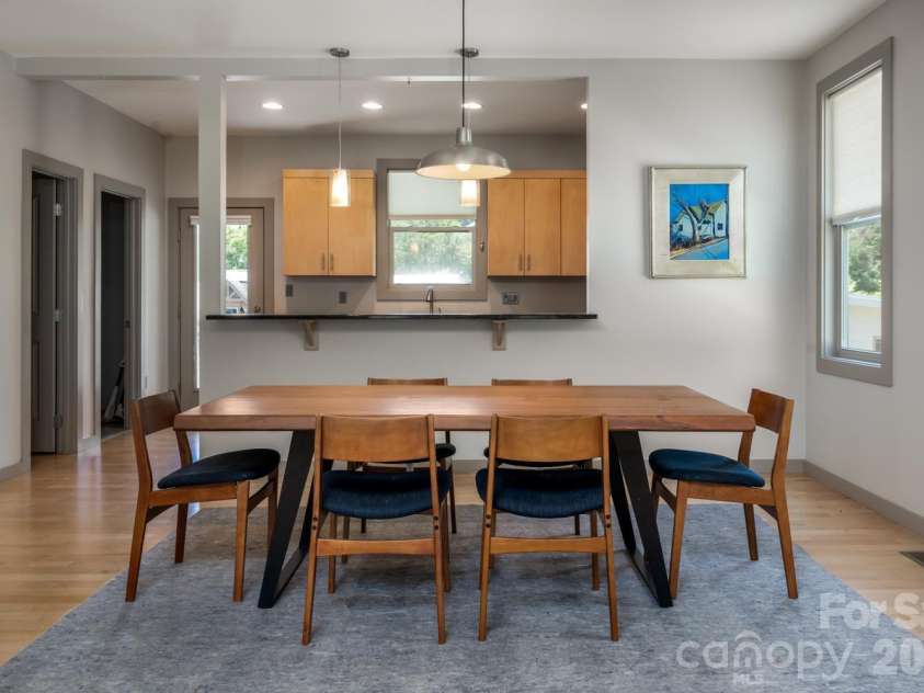 408 Old Haw Creek Road, Asheville, NC 28805.  MLS# CAR4406838, YatesRealty ID 47543. 