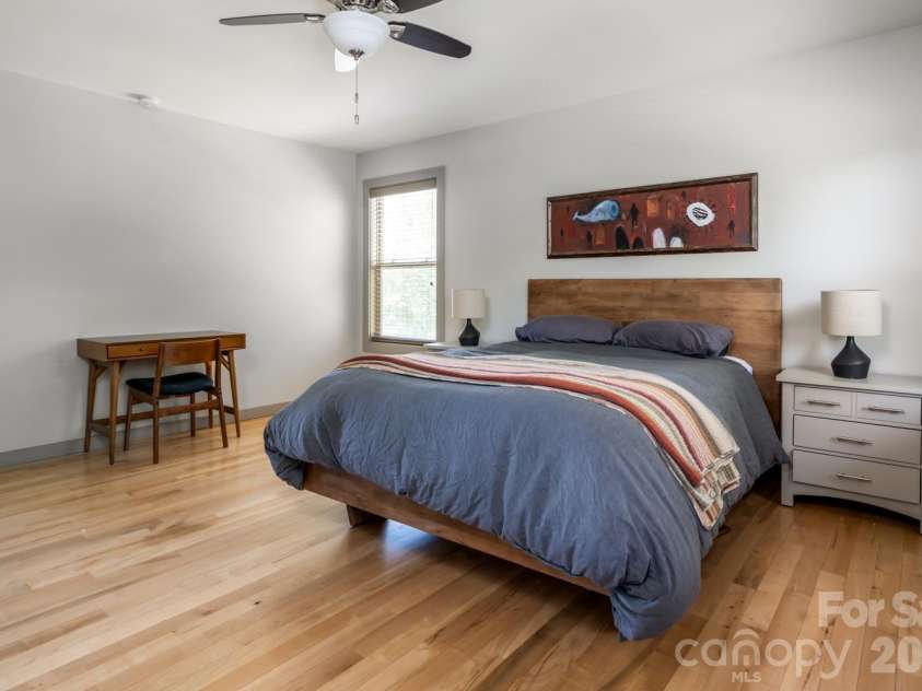 408 Old Haw Creek Road, Asheville, NC 28805.  MLS# CAR4406838, YatesRealty ID 47543. 