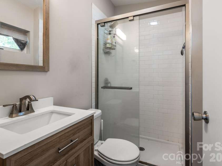 408 Old Haw Creek Road, Asheville, NC 28805.  MLS# CAR4406838, YatesRealty ID 47543. 