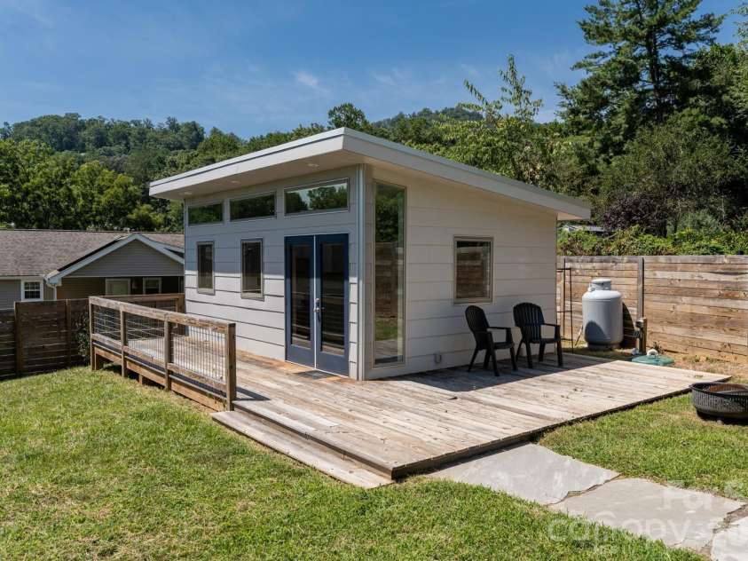 408 Old Haw Creek Road, Asheville, NC 28805.  MLS# CAR4406838, YatesRealty ID 47543. ADU