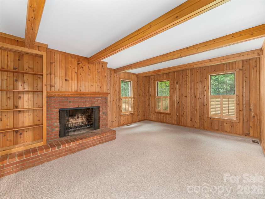200 Heathcote Road, Hendersonville, NC 28791.  MLS# CAR4419306, YatesRealty ID 47546. 