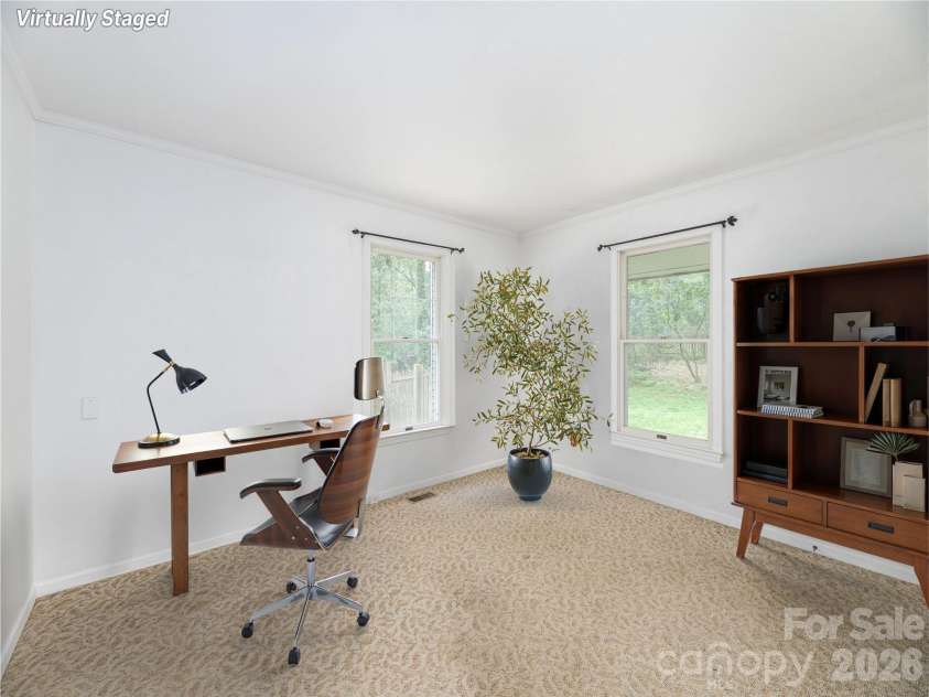200 Heathcote Road, Hendersonville, NC 28791.  MLS# CAR4419306, YatesRealty ID 47546. 