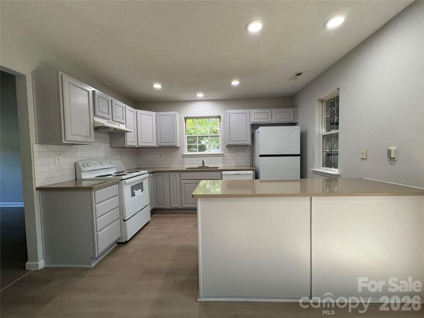 11586 Briddle Hall Court, Charlotte, NC 28214.  MLS# CAR4419064, YatesRealty ID 47547. 