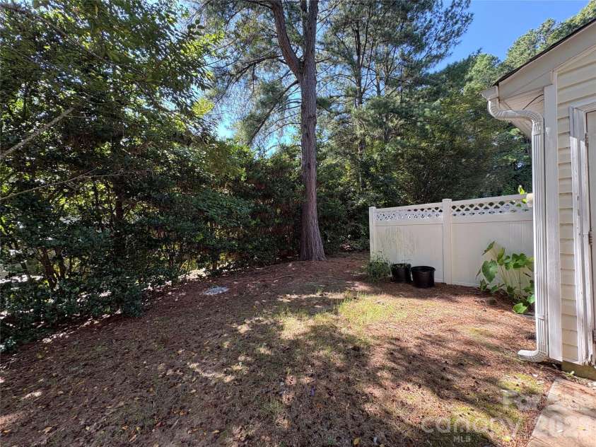 11586 Briddle Hall Court, Charlotte, NC 28214.  MLS# CAR4419064, YatesRealty ID 47547. 