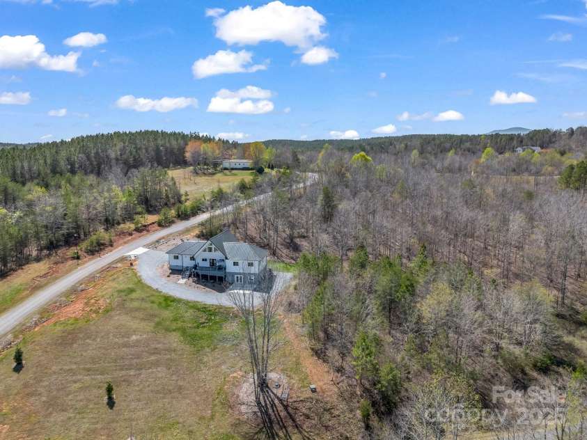 456 Hickory Loop, Rutherfordton, NC 28139.  MLS# CAR4241032, YatesRealty ID 4755. 