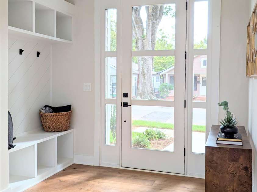 1121 Condon Street, Charlotte, NC 28216.  MLS# CAR4309590, YatesRealty ID 47555. 