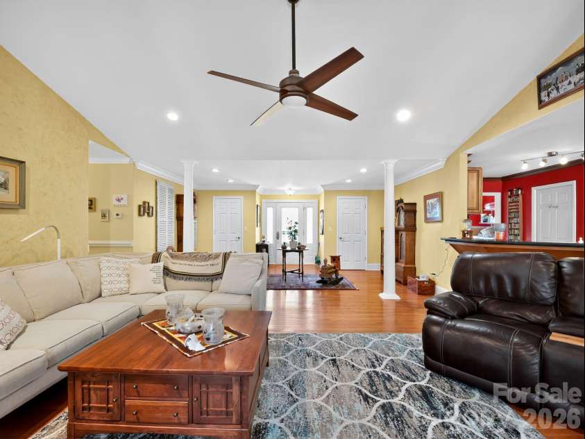 1035 Mcmillan Road, Cheraw, SC 29520.  MLS# CAR4327864, YatesRealty ID 47557. 