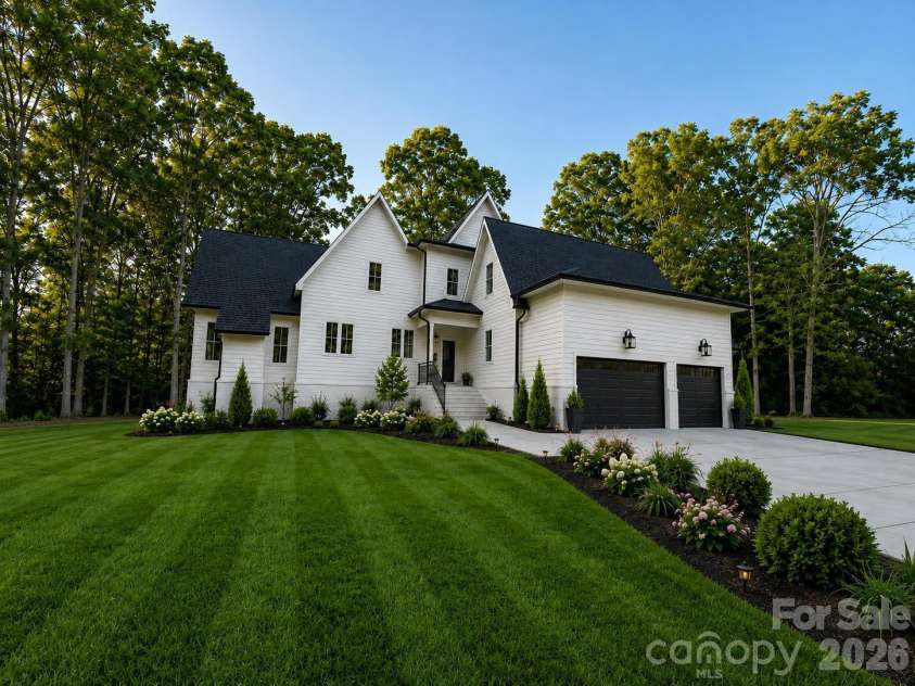 8806 Bartlett Road, Mint Hill, NC 28227.  MLS# CAR4419033, YatesRealty ID 47558. 