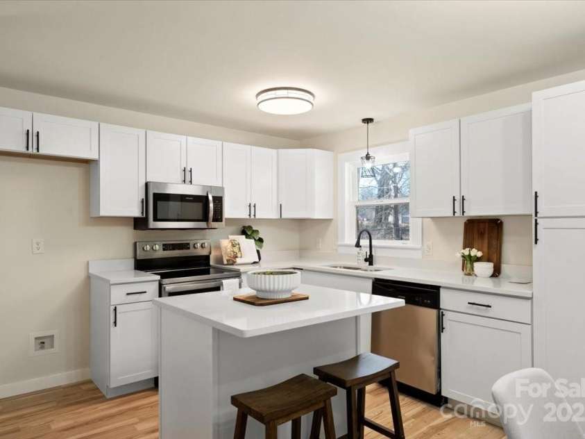 126 Terrace Drive, Bessemer City, NC 28016.  MLS# CAR4218252, YatesRealty ID 4756. 