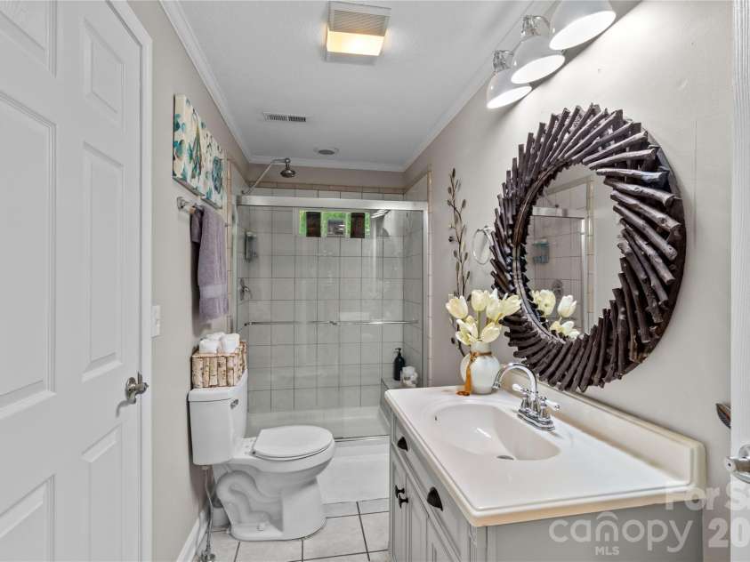 404 Moss Springs Road, Albemarle, NC 28001.  MLS# CAR4419311, YatesRealty ID 47560. 